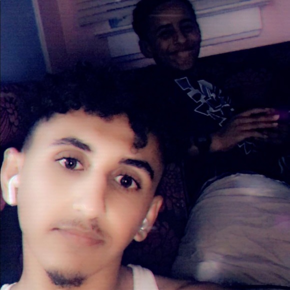 Poshmark profile picture for @salahsaid